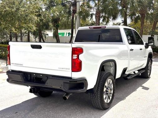2025 Chevrolet Silverado 2500 Custom