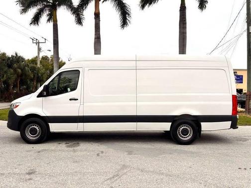 2023 Mercedes-Benz Sprinter 2500 High Roof