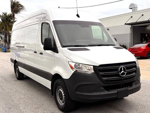 2023 Mercedes-Benz Sprinter 2500 High Roof