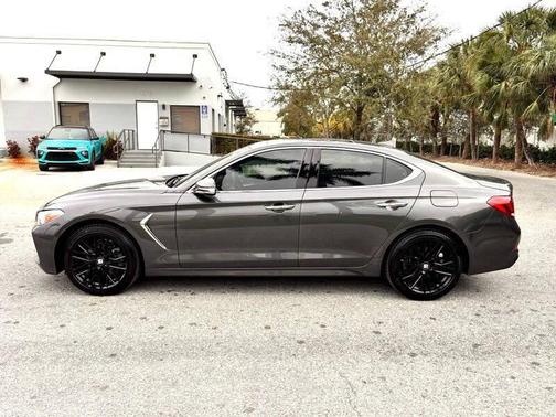 2021 Genesis G70 2.0T AWD