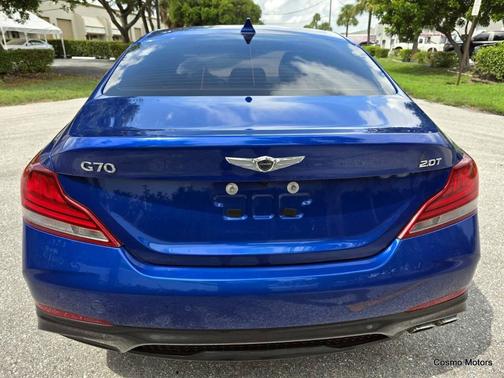 2021 Genesis G70 2.0T RWD