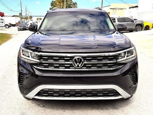 2022 Volkswagen Atlas 3.6L SE w/Technology
