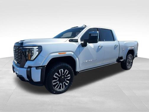 White Frost Tri-Coat 2024 GMC Sierra 2500 Denali Ultimate