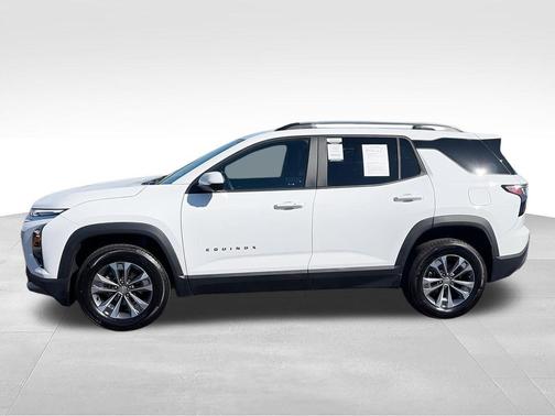Summit White 2025 Chevrolet Equinox LT