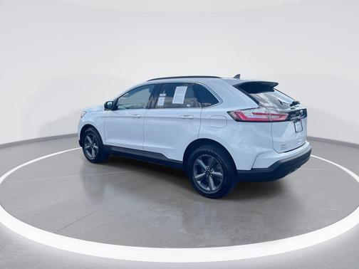 Oxford White 2022 Ford Edge SEL
