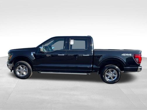 Agate Black Metallic 2024 Ford F-150 XLT