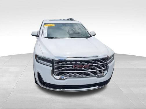 Summit White 2023 GMC Acadia Denali