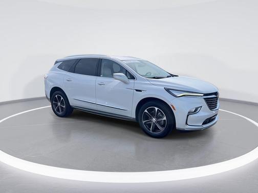 White Frost Tri-Coat 2023 Buick Enclave Essence