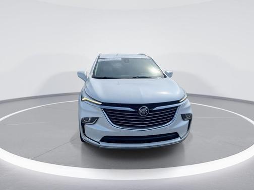 White Frost Tri-Coat 2023 Buick Enclave Essence