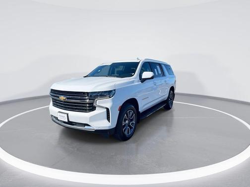 Summit White 2022 Chevrolet Suburban LT