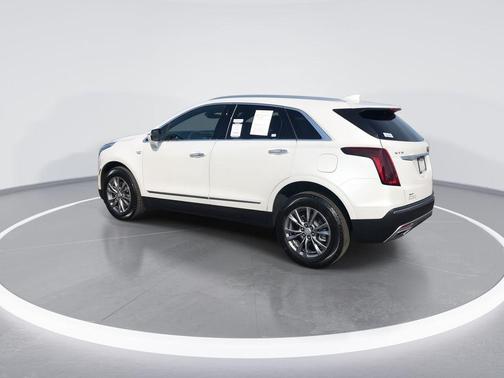 Crystal White Tri-Coat 2023 Cadillac XT5 Premium Luxury