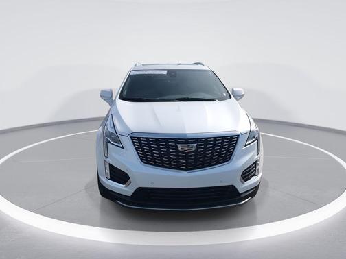Crystal White Tri-Coat 2023 Cadillac XT5 Premium Luxury