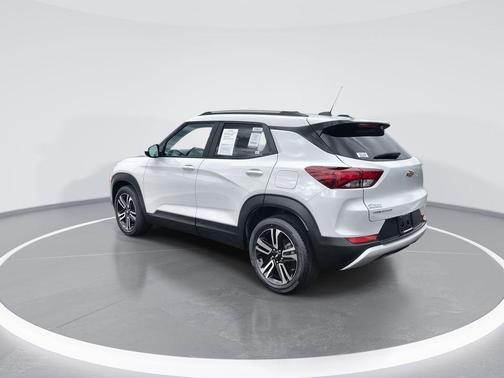 Summit White 2023 Chevrolet Trailblazer LT