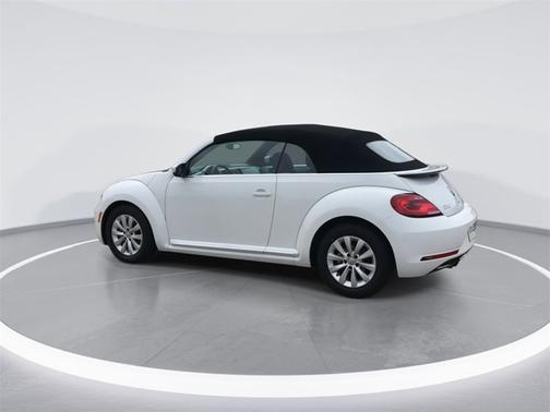 2018 Volkswagen Beetle 2.0T S