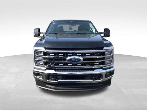 Agate Black Metallic 2026 Ford F-250 Lariat