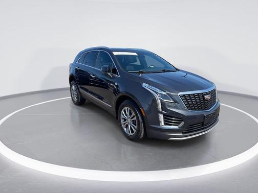 Wilder Metallic 2023 Cadillac XT5 Premium Luxury