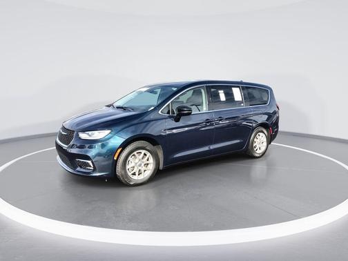 Fathom Blue Pearlcoat 2024 Chrysler Pacifica Touring-L