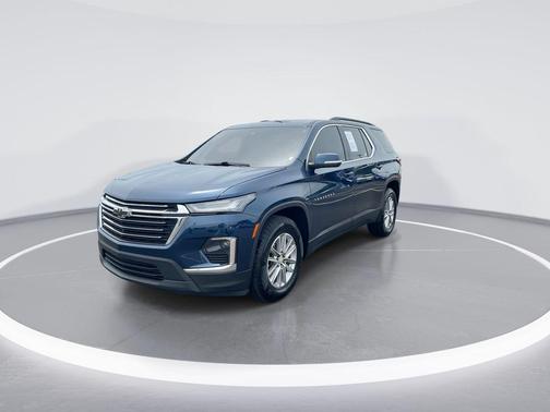 Northsky Blue Metallic 2022 Chevrolet Traverse LT Cloth