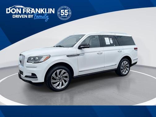 White Metallic 2022 Lincoln Navigator Reserve