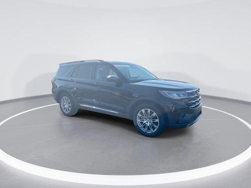 Agate Black Metallic 2025 Ford Explorer Active