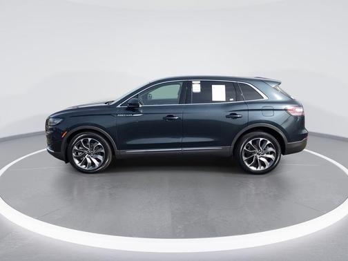 Blue Metallic 2022 Lincoln Nautilus Reserve