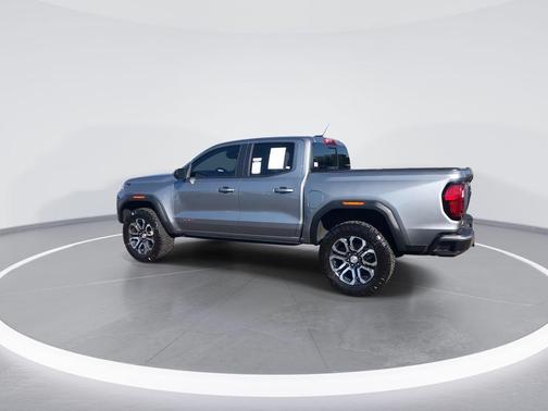 Sterling 2023 GMC Canyon AT4