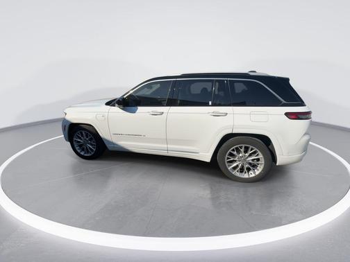 Bright White Clearcoat 2022 Jeep Grand Cherokee 4xe Summit