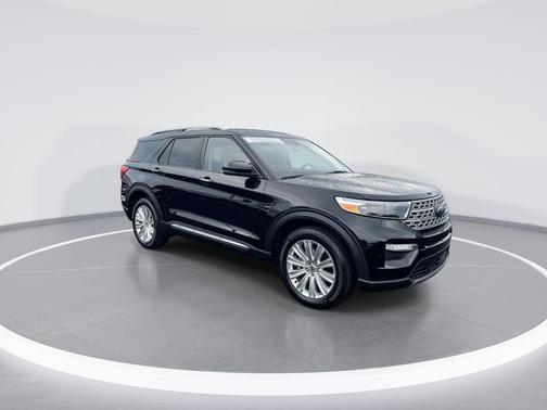 Agate Black Metallic 2023 Ford Explorer Limited