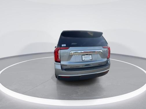 Sterling 2023 GMC Yukon XL SLT