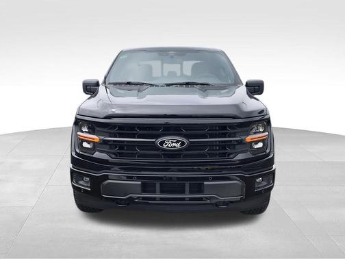 Black Metallic 2026 Ford F-150 XLT