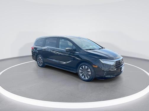 Crystal Black Pearl 2022 Honda Odyssey EX-L
