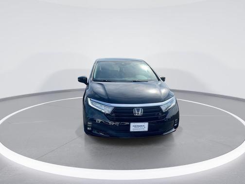 Crystal Black Pearl 2022 Honda Odyssey EX-L