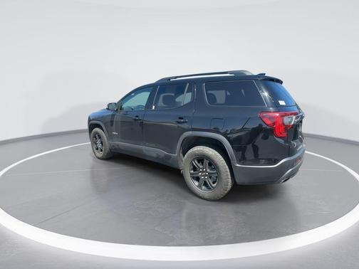 Black 2023 GMC Acadia AT4