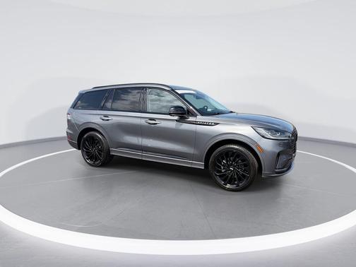 Gray Metallic 2025 Lincoln Aviator Reserve AWD