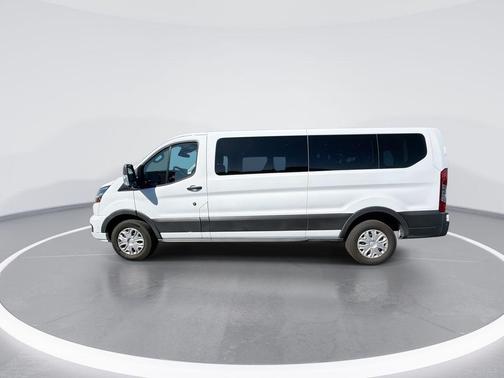 Oxford White 2023 Ford Transit-350 XLT