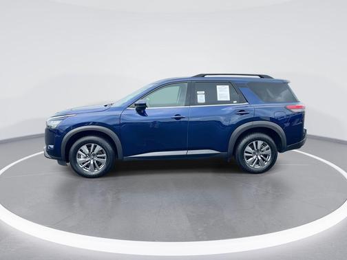 Deep Ocean Blue 2025 Nissan Pathfinder SV