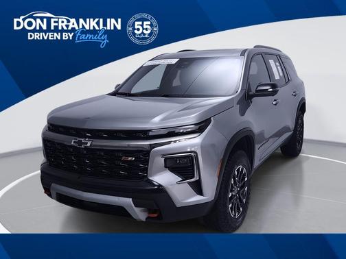 Gray 2025 Chevrolet Traverse Z71