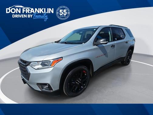 Silver Ice Metallic 2021 Chevrolet Traverse Premier