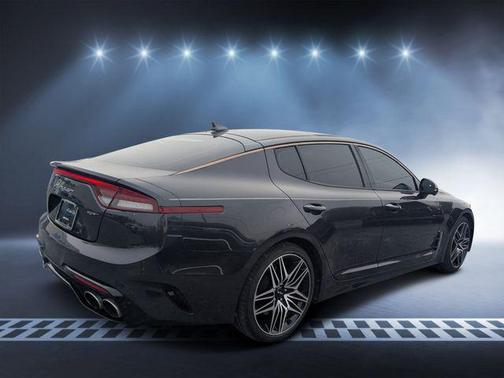 2022 Kia Stinger GT2