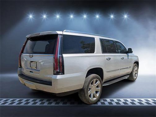 2020 Cadillac Escalade ESV Luxury
