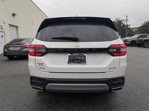 2024 Honda Pilot Elite