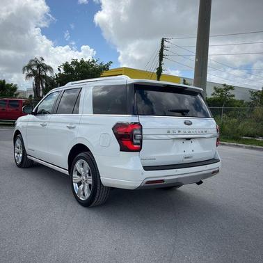 Star White Metallic Tri-Coat 2023 Ford Expedition Platinum