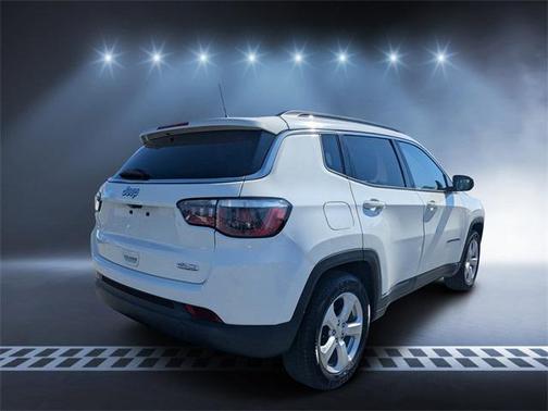 2017 Jeep New Compass Latitude