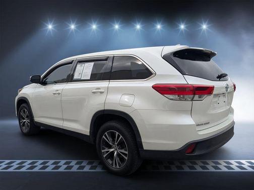 2019 Toyota Highlander LE Plus