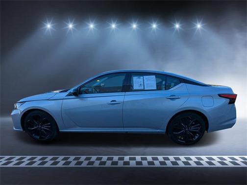 2024 Nissan Altima SR FWD