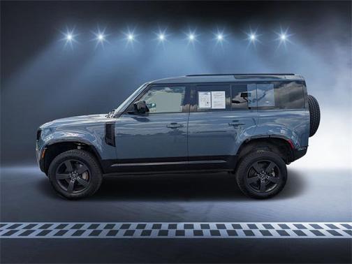 2022 Land Rover Defender X-Dynamic HSE