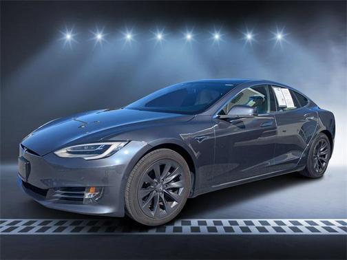 2020 Tesla Model S Long Range