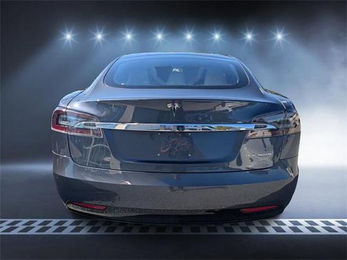 2020 Tesla Model S Long Range