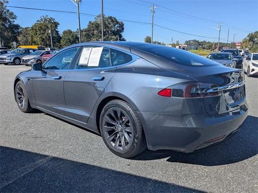 2020 Tesla Model S Long Range