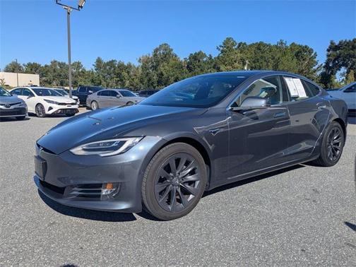 2020 Tesla Model S Long Range